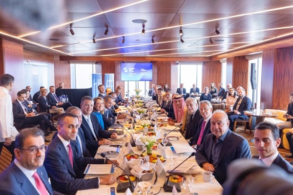 الكويت تُشارك بجلسة في نيويورك حول تعزيز الشراكات الخليجية ـ الأوروبية