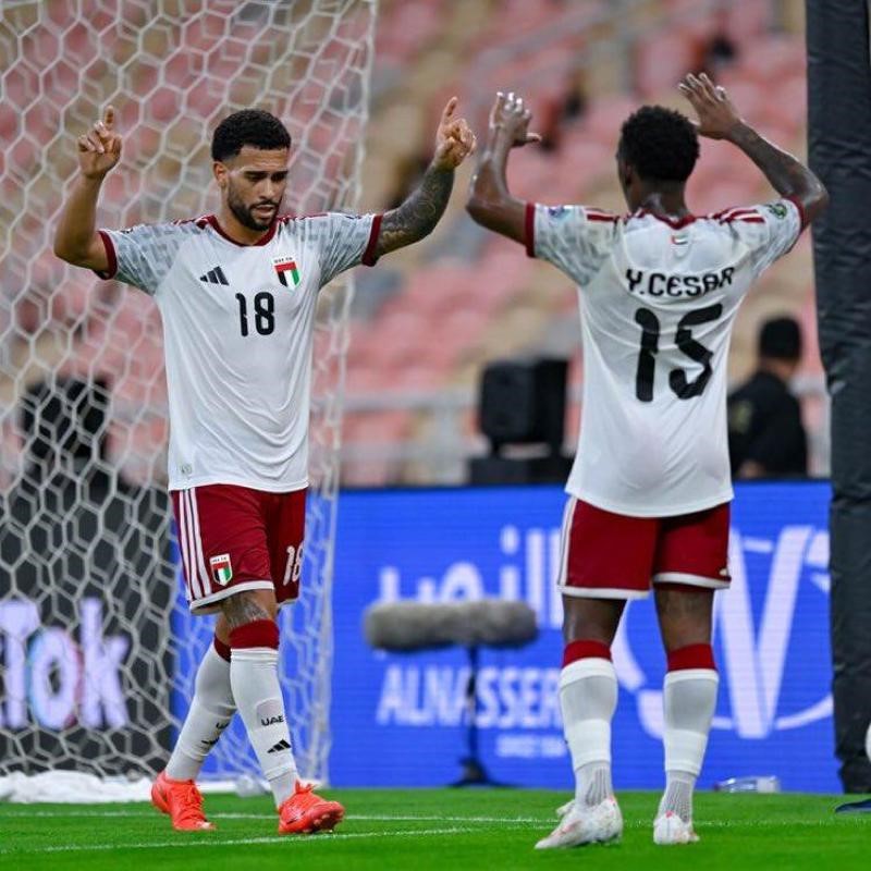 الإمارات تهزم اليمن برباعية في "خليجي 27"