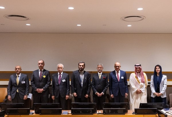  الاجتماع الوزاري المشترك بين مجلس التعاون وجمهورية الهند بمشاركة السفير حمد المري