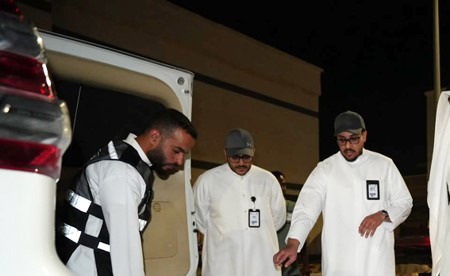 بالفيديو.. بإشراف مباشر من النائب الأول.. إحباط تهريب 47 كغم «شبو» و45 ليتراً من «السائل الخام» عبر منفذ العبدلي