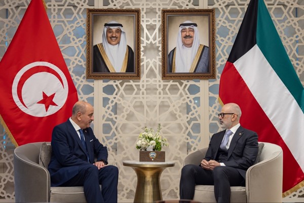 وزير الخارجية بحث مع وزير الشؤون الخارجية التونسي آخر المستجدات الإقليمية والدولية