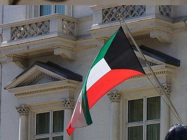 قنصليتنا في إسطنبول تدعو المواطنين إلى توخي الحذر بسبب الأحوال الجوية الممطرة