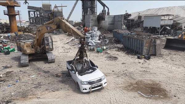 «المرور»: ضبط متهمين بالاستهتار والرعونة وإحالتهما إلى السجن المركزي وكبس مركبتيهما