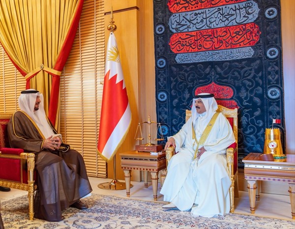 ملك البحرين: العلاقات مع الكويت متميزة وتشهد نمواً مستمراً