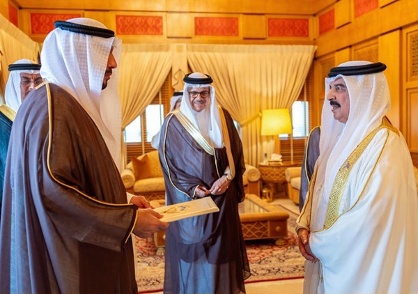 ملك البحرين: العلاقات مع الكويت متميزة وتشهد نمواً مستمراً