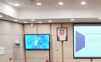 «الوطني» ينظم ندوة توعوية لموظفي «ناقلات النفط»