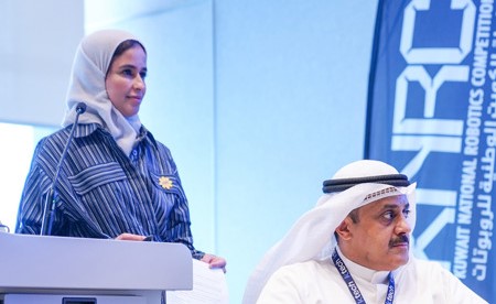 كلية الكويت التقنية تستثمر في الشباب وتواصل شراكتها التعليمية ببطولة الكويت الوطنية للروبوتات