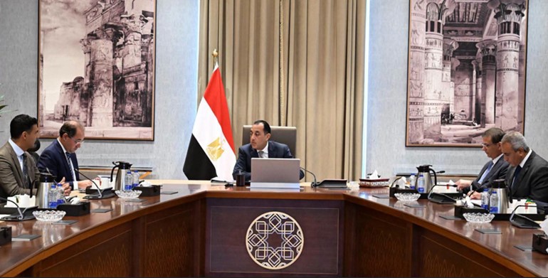 رئيس مجلس الوزراء د.مصطفى مدبولي مترئسا اجتماع متابعة جهود توفير الأسمدة الزراعية