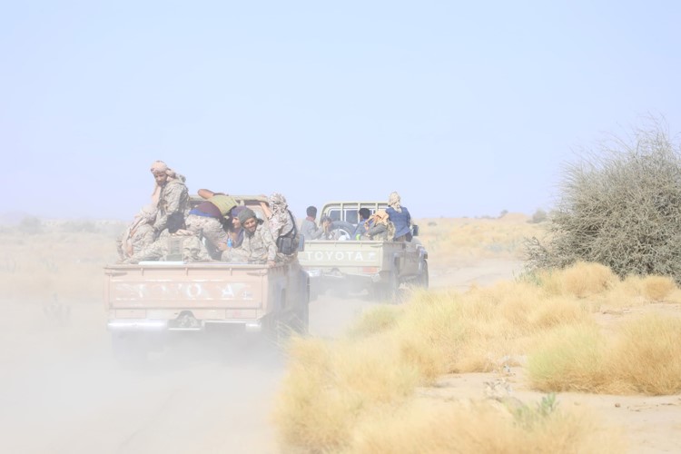 صور نشرتها القوات المسلحة اليمنية للاشتباكات التي تخوضها قواتها مع ميليشيات الحوثيين