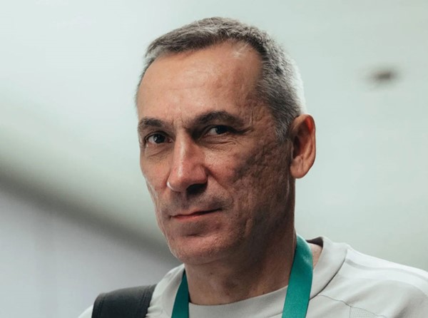 مدرب منتخب السعودية دونيس : كنا الأفضل في خليجي27 .. واستطعنا التحكم في المباراة