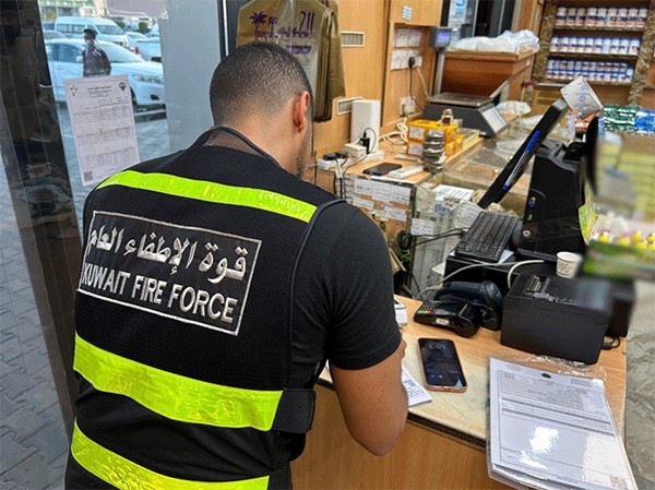 «الإطفاء»: إغلاق 90 منشأة في «العاصمة» لمخالفة اشتراطات السلامة