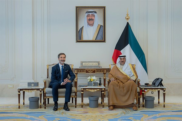 ولي العهد يسقبل وزير الشؤون الخارجية والأوروبية في سلوفاكيا