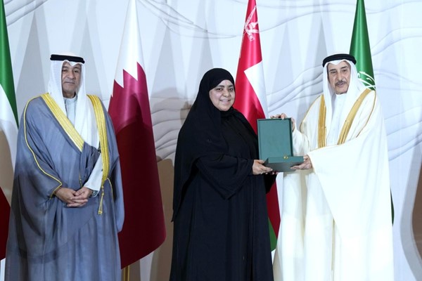 تكريم وكيلة «العدل» ضمن الشخصيات الرائدة في مجال الخدمة المدنية بـ«دول التعاون»