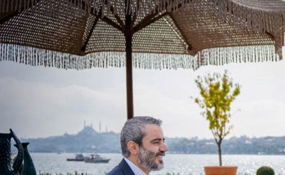 الشيباني وباراك يبحثان التعاون ومستجدات الأوضاع في المنطقة والتنسيق وجهود دعم الاستقرار