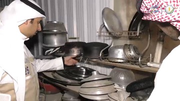 "الغذاء": ضبط 3 منشآت غذائية مخالفة وتحرير 8 بالأحمدي