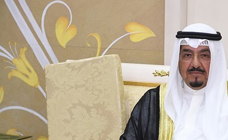 رئيس الوزراء يعزي خادم الحرمين بضحايا الاعتداء على مطار الملك خالد الدولي بالرياض