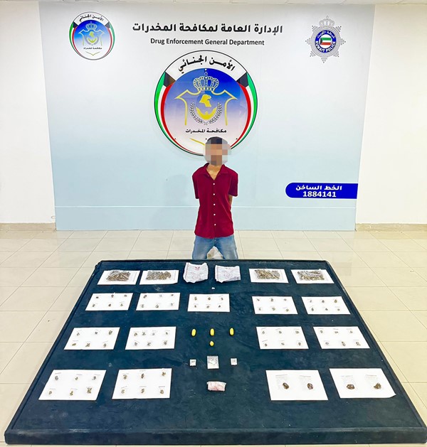 "الداخلية": ضبط 6 متهمين بحوزتهم مواد مخدرة ومؤثرات عقلية بقصد الاتجار والتعاطي