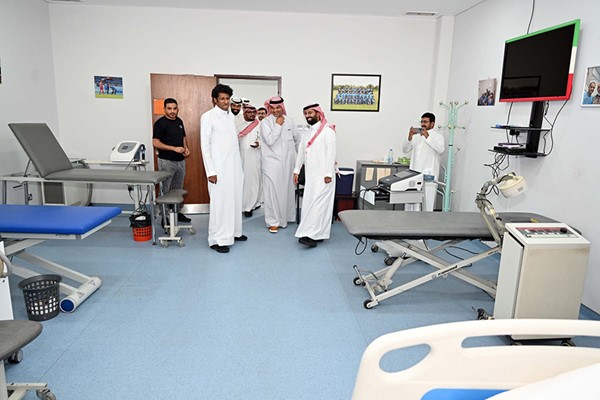 وفد الاتحاد السعودي يتفقد منشآت «السوبر»