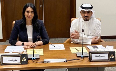 إضافة نشاطي بيع بالتجزئة لمستلزمات الطعام والأدوية بالمستشفى البيطري بالسالمية