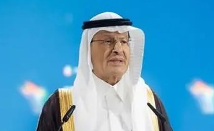 عبدالعزيز بن سلمان: السعودية ستتجاوز التحديات.. وستمضي نحو المستقبل