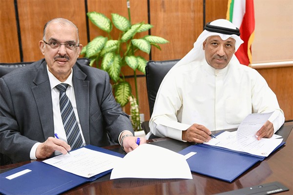 «المواصلات» توقع مذكرة تعاون مع الجمعية الكويتية لهواة الطوابع والعملات