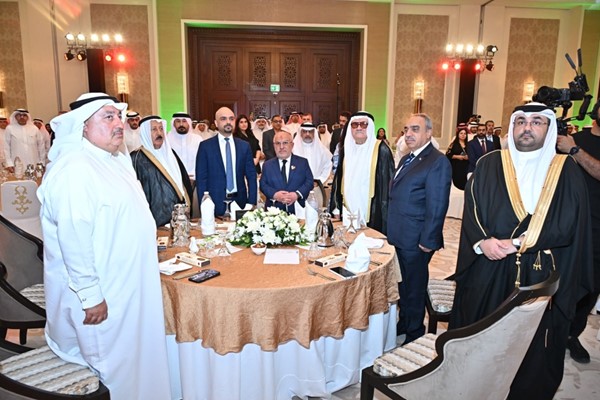 جمعية شجرة الحياة الخيرية الاجتماعية البحرينية كرّمت جواد بوخمسين