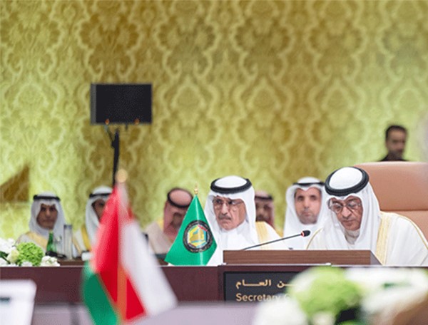 أمين عام مجلس التعاون: نجدد إدانتنا القاطعة للاعتداءات الحوثية السافرة على السعودية