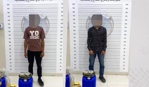 بالفيديو.. سقوط بنغلاديشيين بحوزتهما 4000 عطر مقلد في المنقف