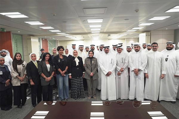 وزيرة الشؤون تلتقي لاعبي ولاعبات الوزارة المشاركين في دوري الوزارات والمؤسسات والهيئات الحكومية