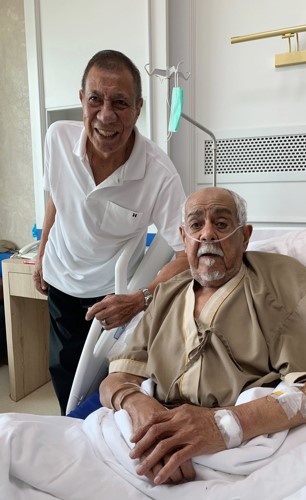الهزيم أموره طيبة في رحلة علاجه