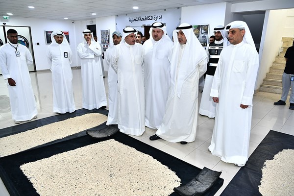 ‏الإدارة العامة لمكافحة المخدرات تحبط تهريب (300,000) قرص كبتاغون مهربة في إطارات شاحنة يقودها وافد تركي