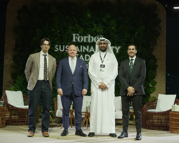 بيت التمويل الكويتي يستعرض ريادته في التمويل المستدام وتطبيق معايير الـESG خلال قمة فوربس لقادة الاستدامة 2026