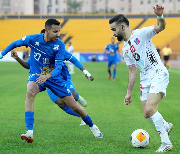 جانب من مباراة الكويت والتضامن في القسم الأول الموسم الماضي