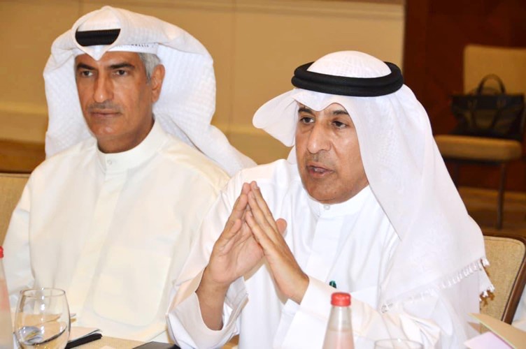 مساعد وزير الخارجية لشؤون القنصلية السفير عزيز الديحاني وسفيرنا لدى المملكة الأردنية السفير سامي الزمانان