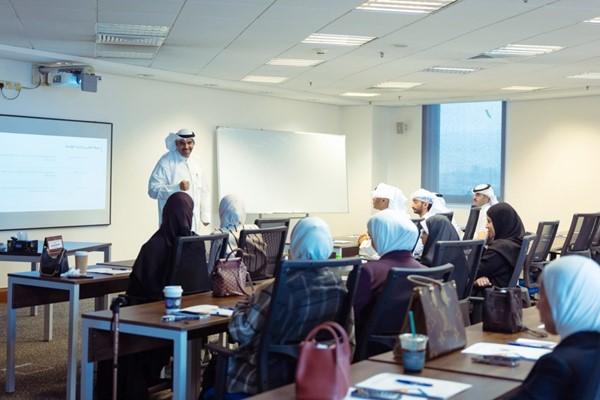 «شؤون القُصّر» تُطور مهارات موظفيها في التحقيق الإداري