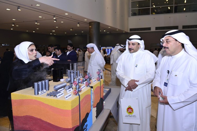«الهندسة والبترول» تفتتح معرض القبول الهندسي الـ 26