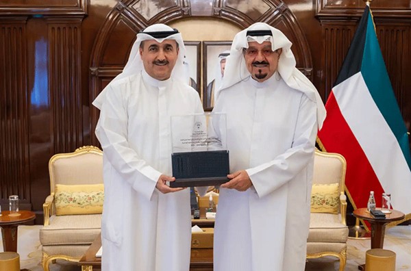رئيس الوزراء يستقبل الرومي ويتسلم التقرير السنوي لديوان المحاسبة