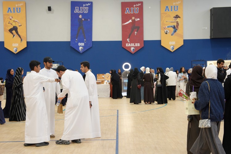 الجامعة الأمريكية الدولية تستضيف فعالية «ملتقى المشاريع الطلابية» بمشاركة أكثر من 45 مشروعاً ريادياً من إبداع الطلبة