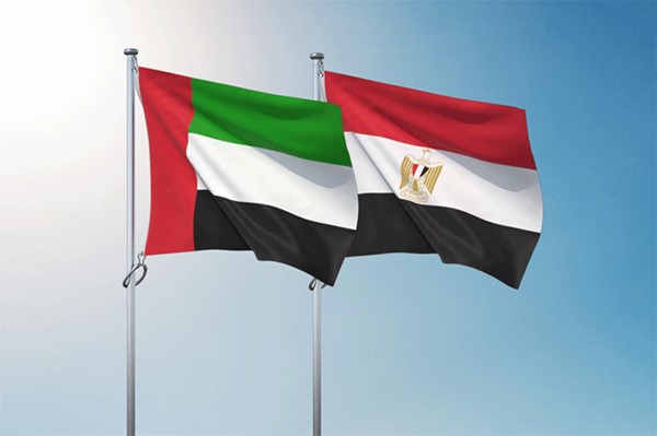وزيرا خارجية مصر والإمارات يبحثان هاتفياً التطورات الإقليمية