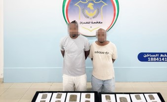 4 وافدين بـ650 غرام «ماريغوانا» و200 كبسولة «لاريكا»